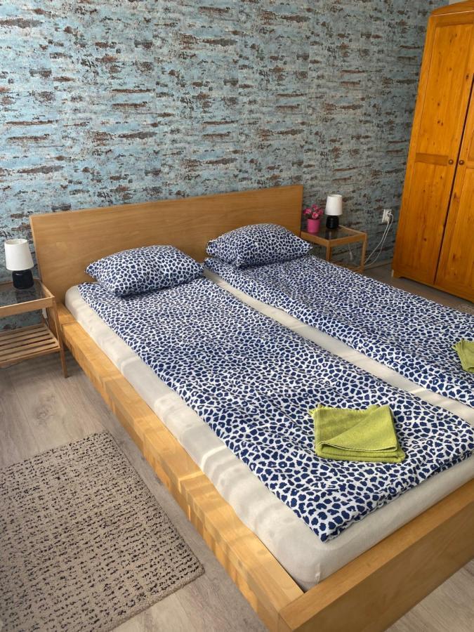 Gödöllő Dozsa Apartman 아파트 외부 사진